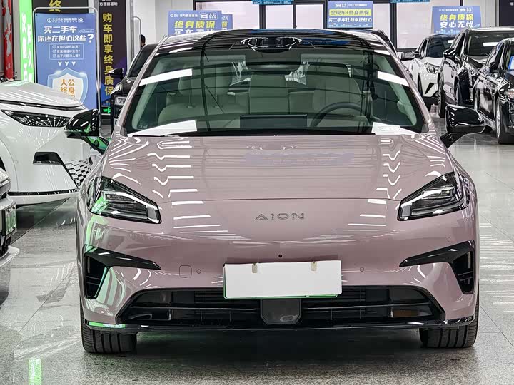 Фото 2 - GAC Aion RT