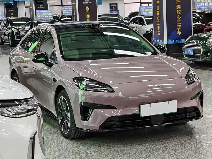 Фото 3 - GAC Aion RT