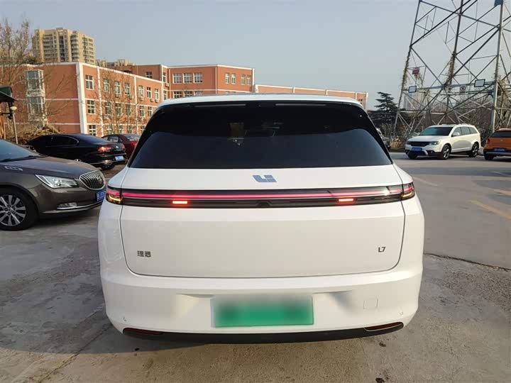 Фото 6 - LiXiang L7