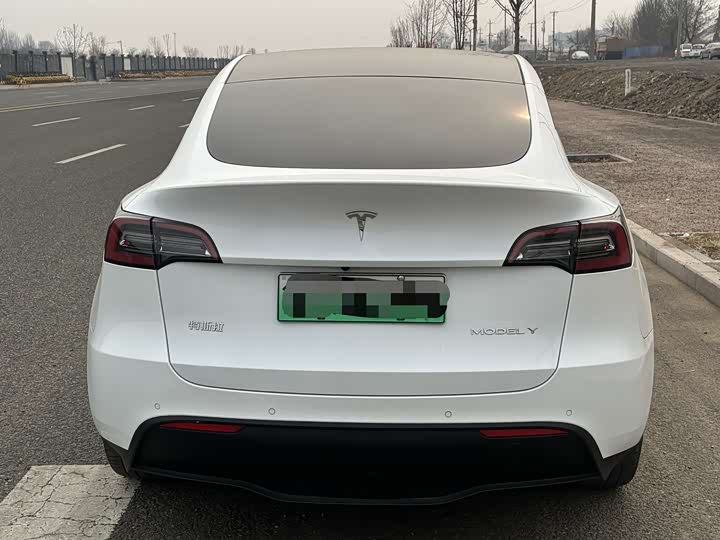 Фото 5 - Tesla Model Y