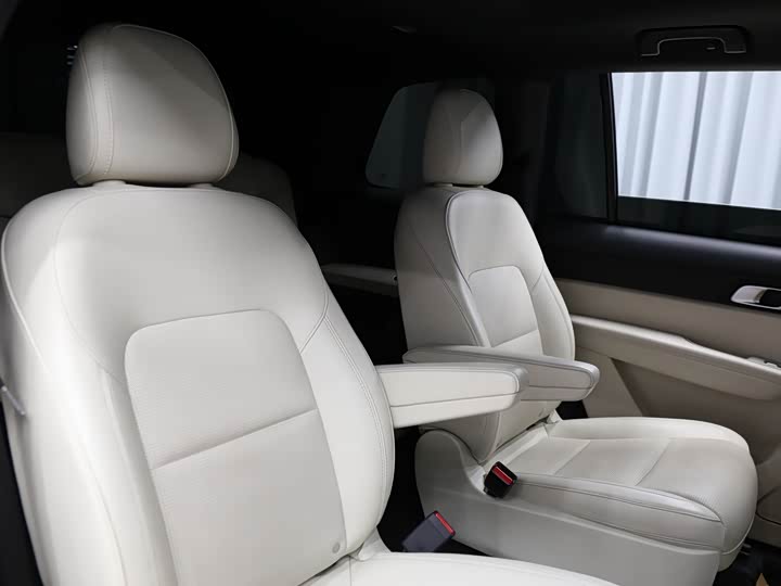 Фото 8 - LiXiang One