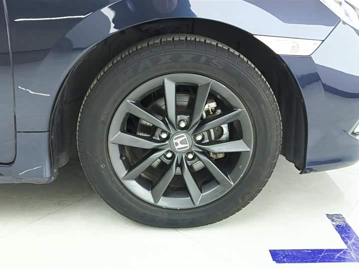 Фото 6 - Honda Civic