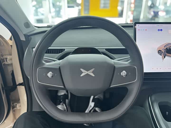 Фото 5 - XPeng Mona M03