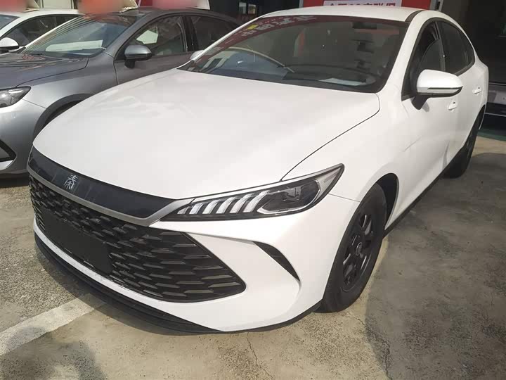 Фото 1 - BYD Qin Plus