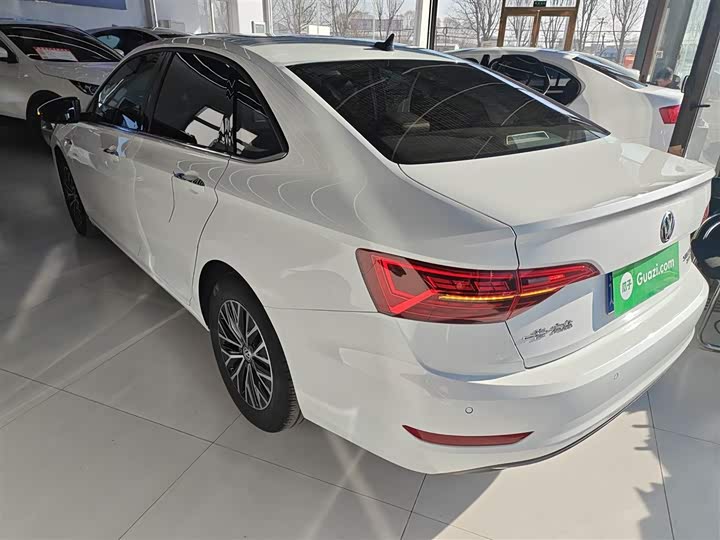 Фото 5 - Volkswagen Sagitar L