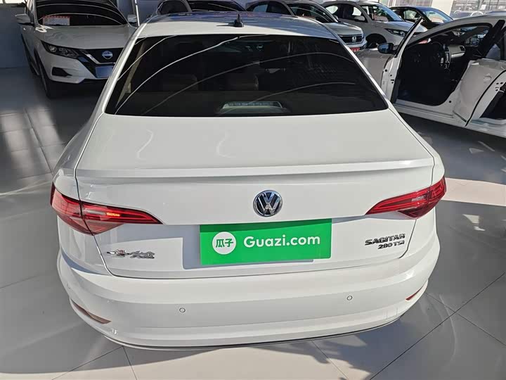 Фото 6 - Volkswagen Sagitar L