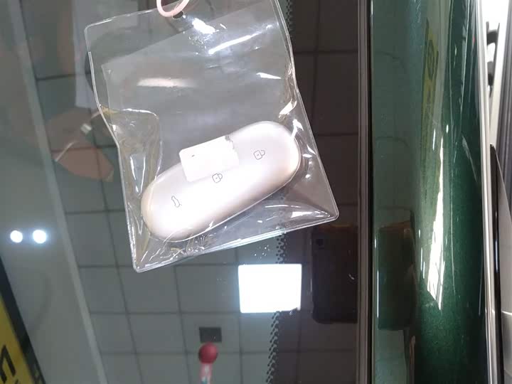 Фото 9 - LiXiang L8