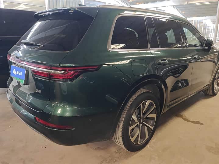 Фото 3 - LiXiang One