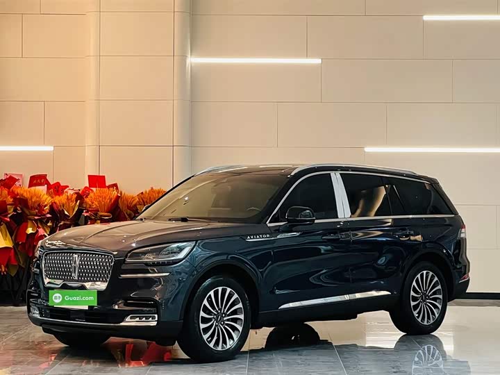 Фото 7 - Lincoln Aviator