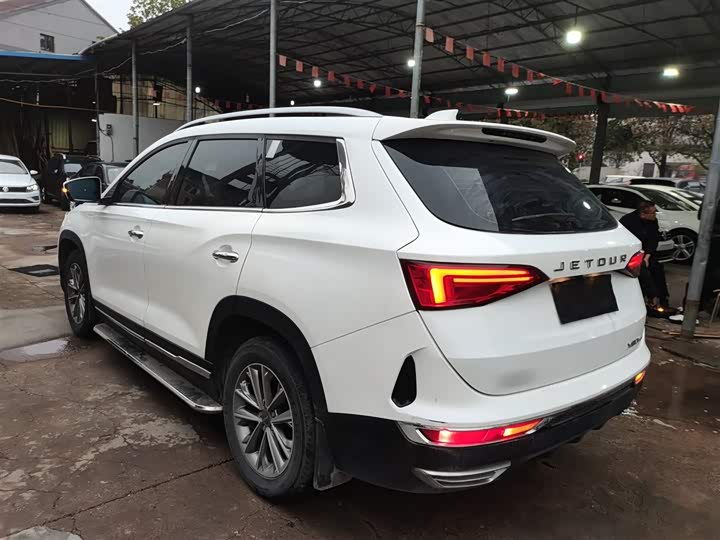 Фото 5 - Jetour X90