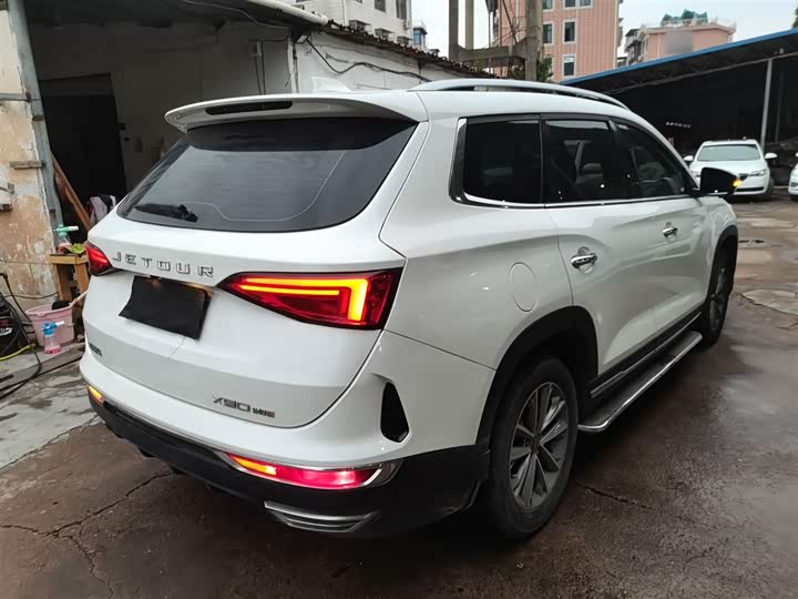 Фото 7 - Jetour X90