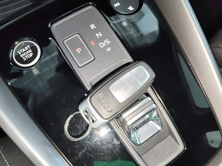 Фото 9 - Audi A3