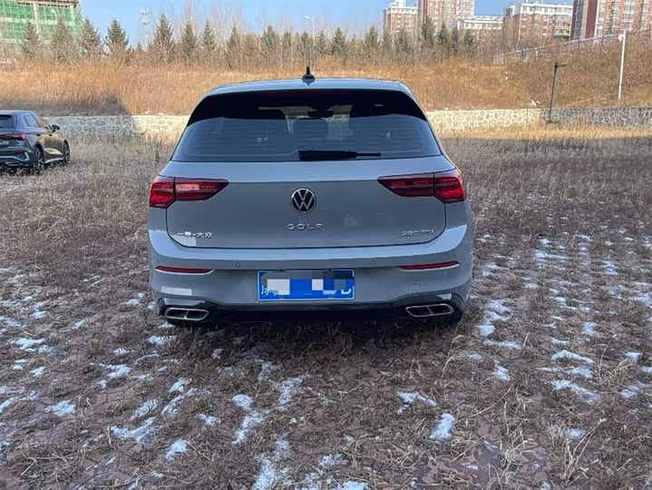 Фото 5 - Volkswagen Golf