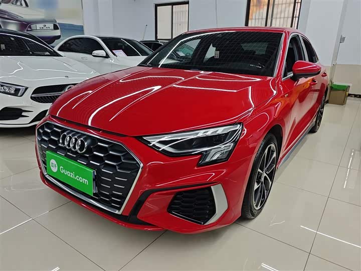 Фото 2 - Audi A3