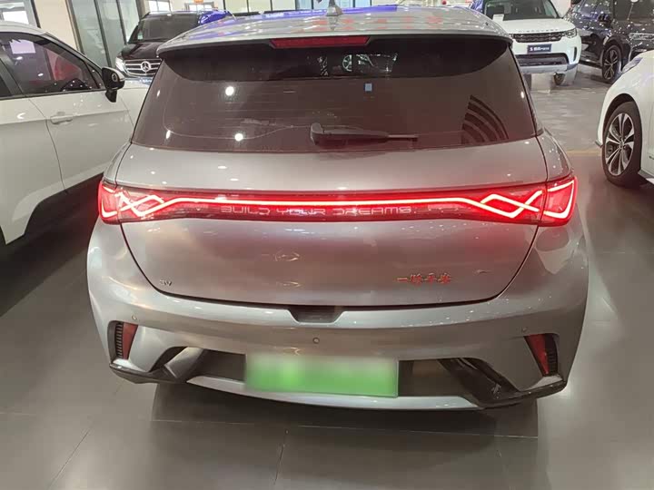 Фото 6 - BYD Dolphin