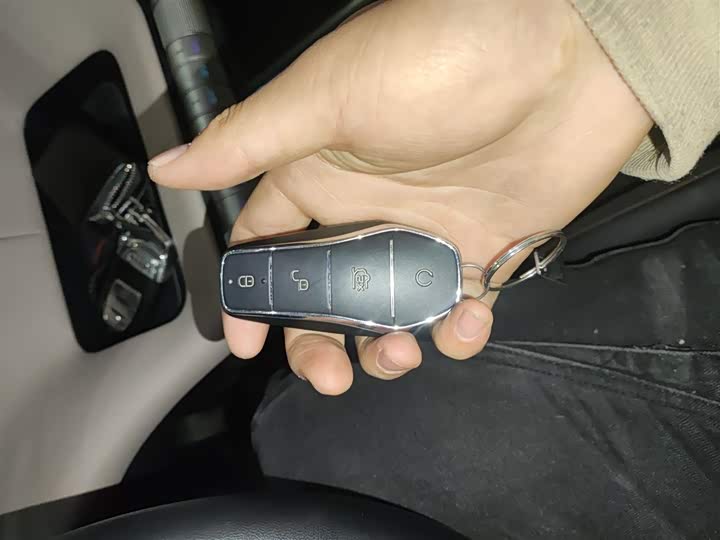 Фото 9 - BYD Dolphin