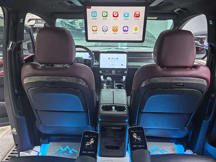 Фото 6 - GAC Trumpchi M8