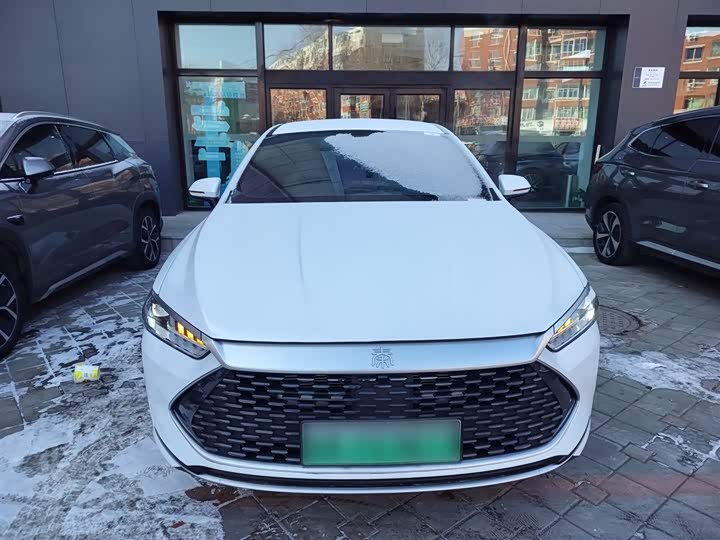 Фото 3 - BYD Qin Plus