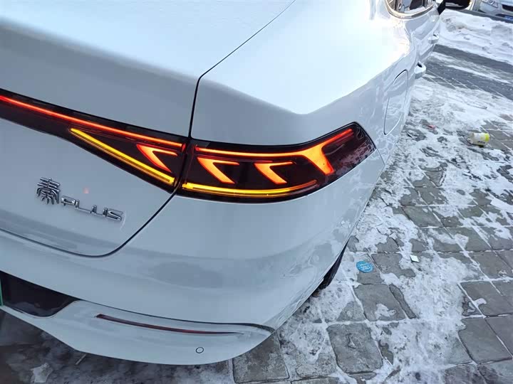 Фото 8 - BYD Qin Plus