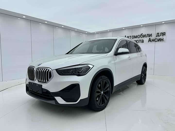 Фото 1 - BMW X1