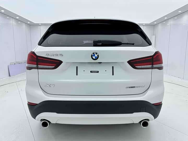 Фото 5 - BMW X1