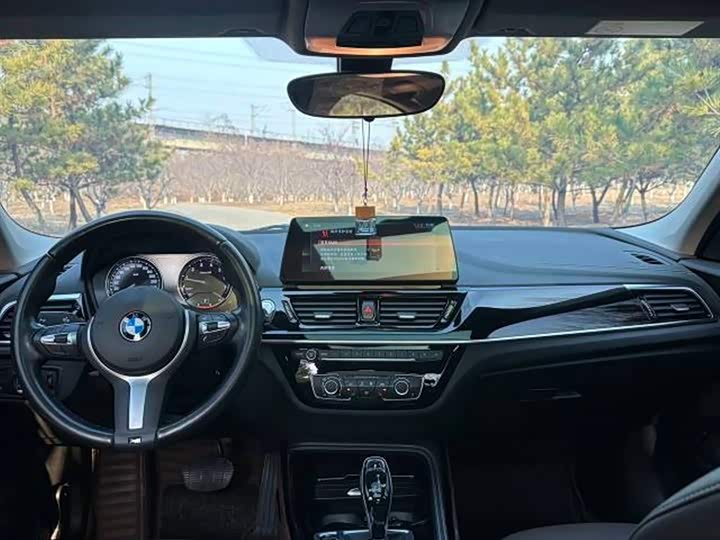 Фото 9 - BMW 1 Series