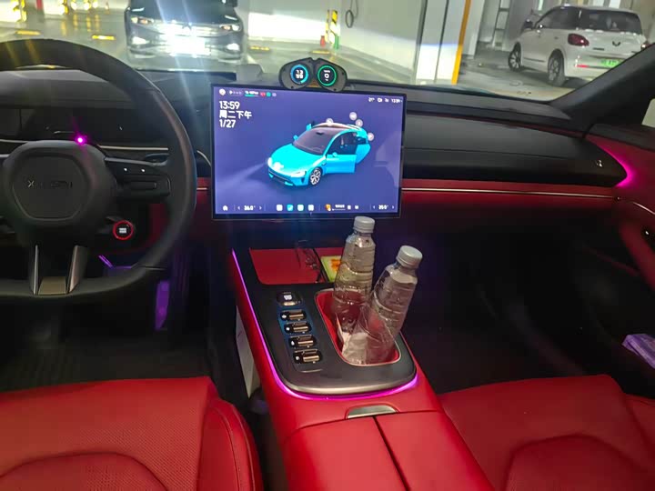 Фото 2 - Xiaomi SU7