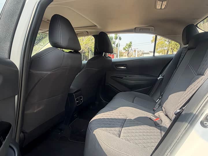 Фото 9 - Toyota Allion