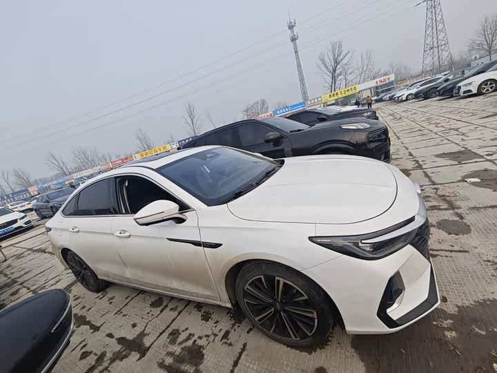 Фото 7 - Chery Arrizo 8