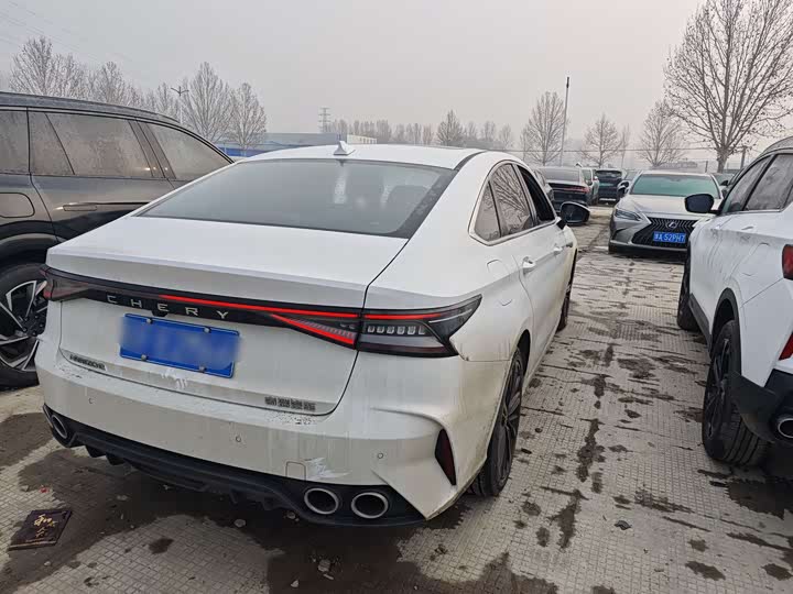 Фото 9 - Chery Arrizo 8