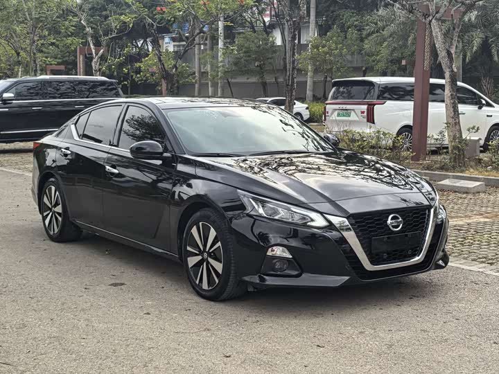 Фото 3 - Nissan Teana