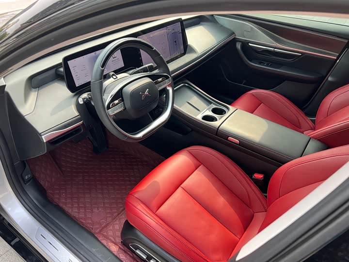 Фото 7 - XPeng P7