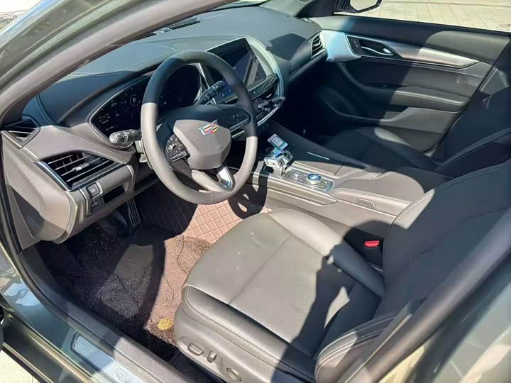 Фото 4 - Cadillac CT5