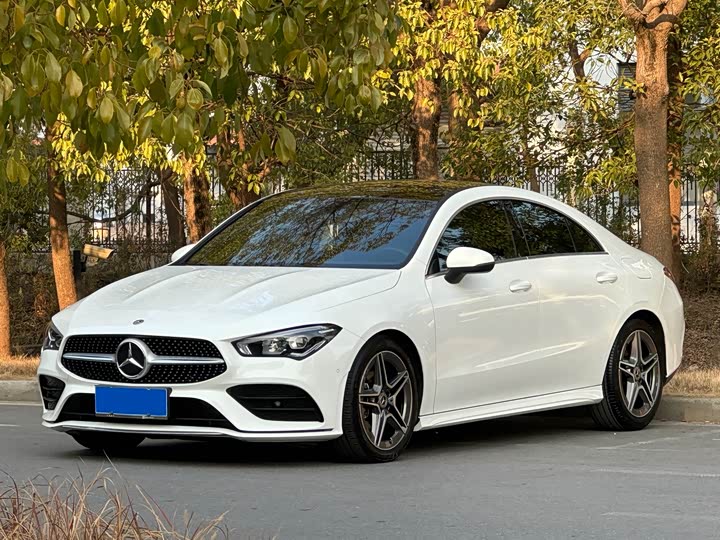 Фото 1 - Mercedes-Benz CLA-Class