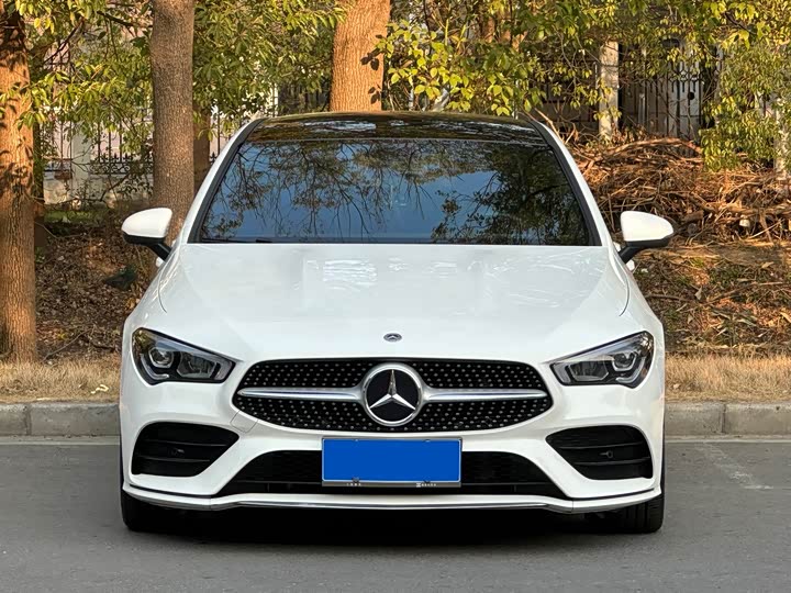 Фото 3 - Mercedes-Benz CLA-Class