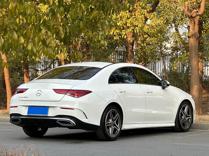 Фото 4 - Mercedes-Benz CLA-Class