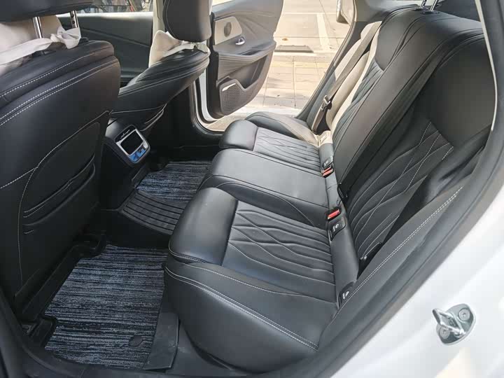 Фото 7 - Chery Arrizo 8