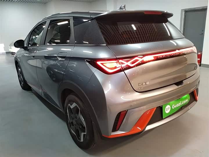 Фото 5 - BYD Dolphin