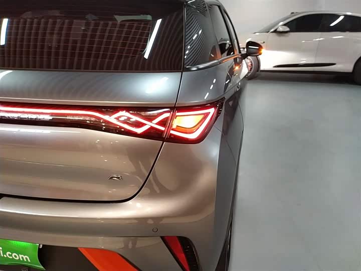 Фото 8 - BYD Dolphin