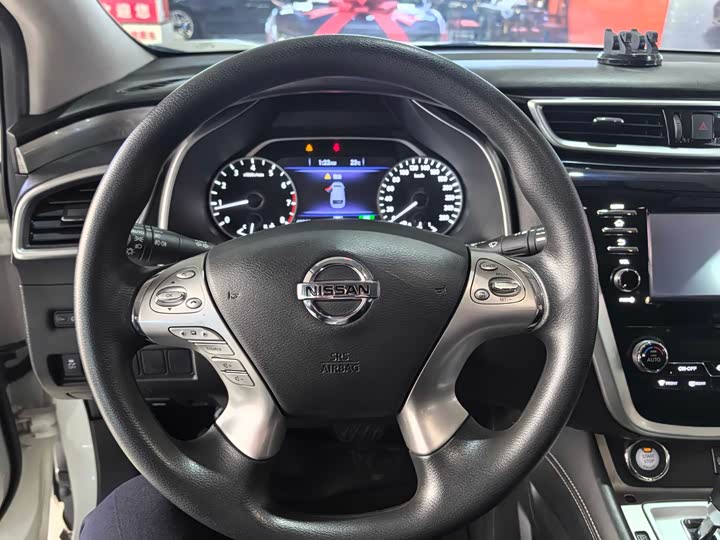 Фото 6 - Nissan Murano