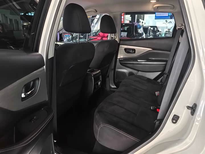 Фото 8 - Nissan Murano