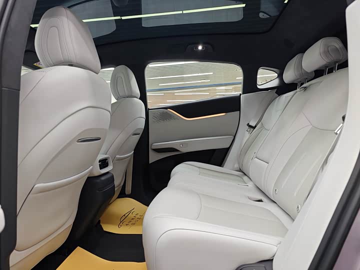 Фото 9 - XPeng G6