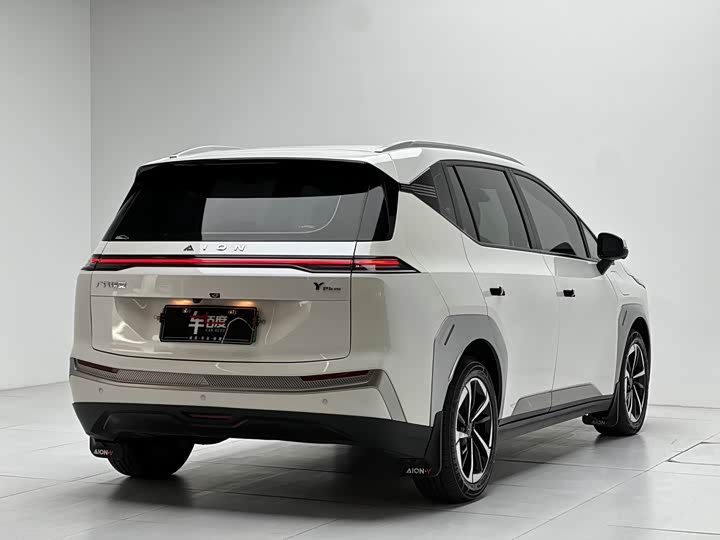 Фото 4 - GAC Aion Y