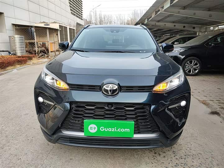 Фото 3 - Toyota Wildlander