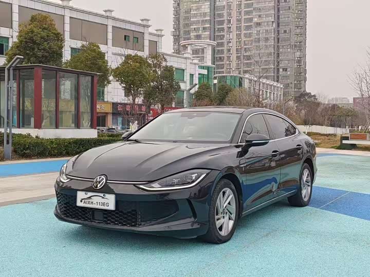 Фото 1 - Volkswagen Lamando L