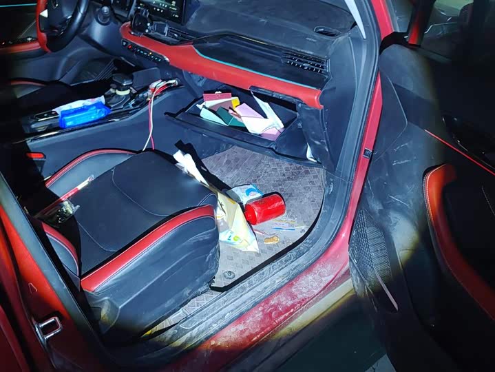 Фото 8 - Geely Emgrand GS