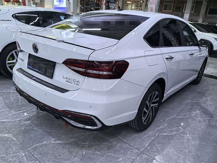 Фото 6 - Volkswagen Lavida