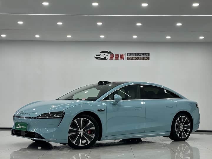 Фото 1 - Luxeed S7