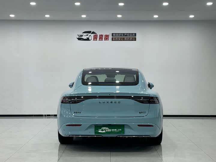 Фото 9 - Luxeed S7