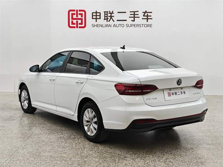 Фото 2 - Volkswagen Lavida